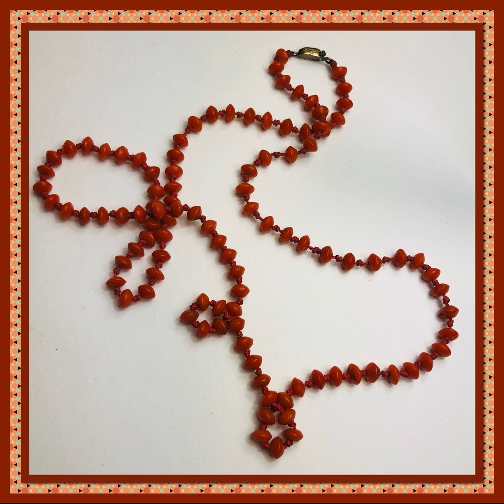 VINTAGE KNOTTED NECKLACE